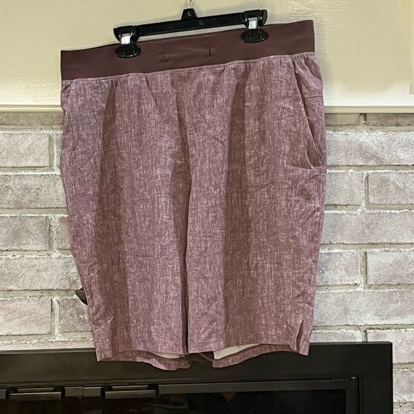 Lululemon Gym Shorts - Picture 2 of 2